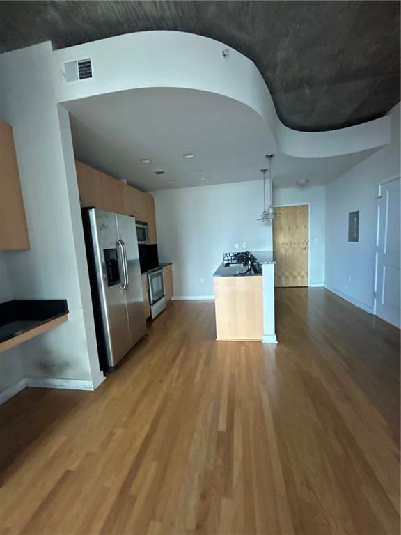 400 W Peachtree Street NW 1712