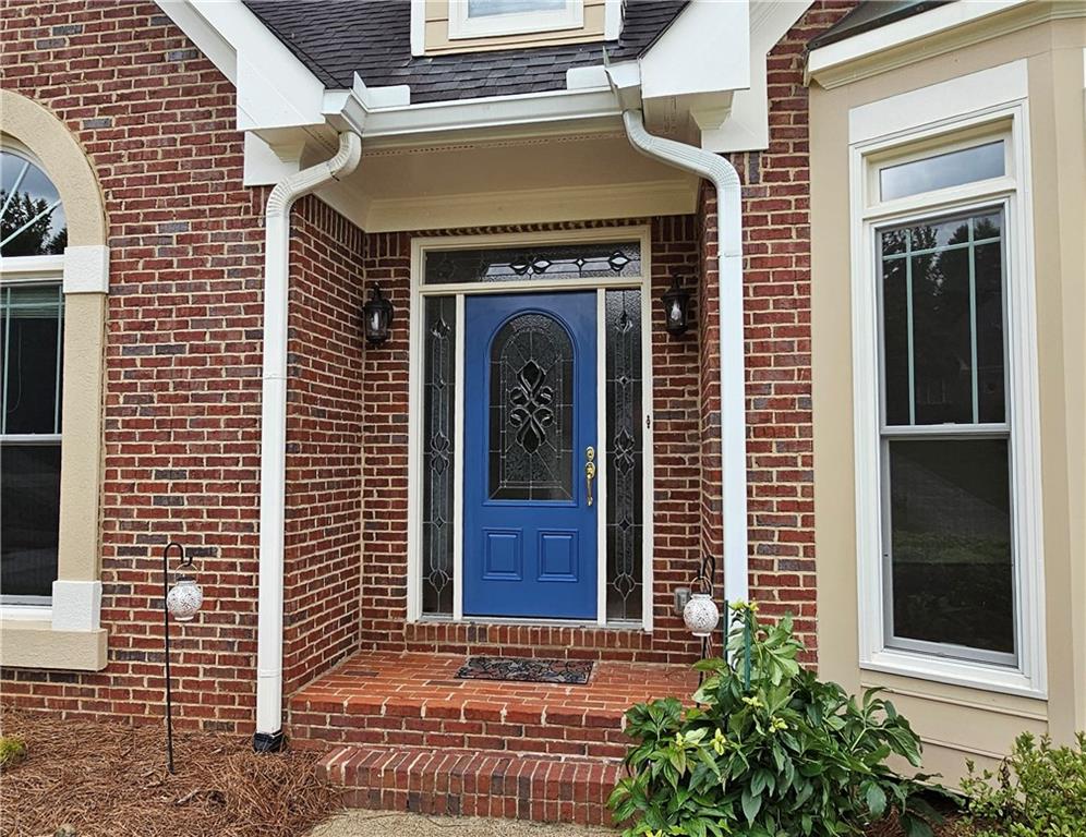 215 Settindown Court