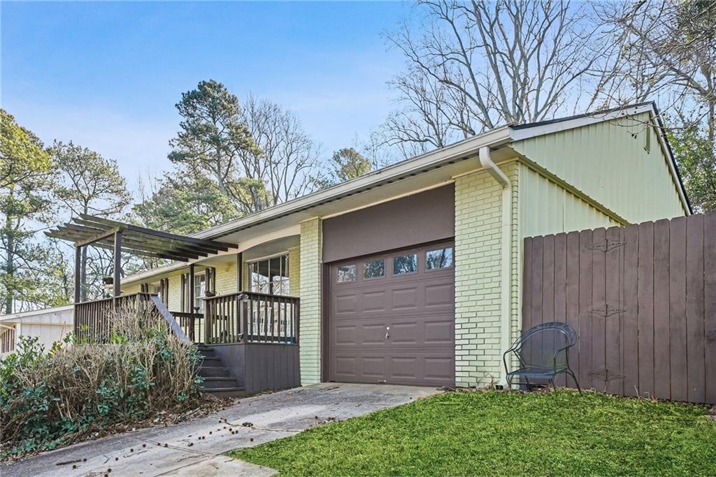 3291 Shady Oak Drive