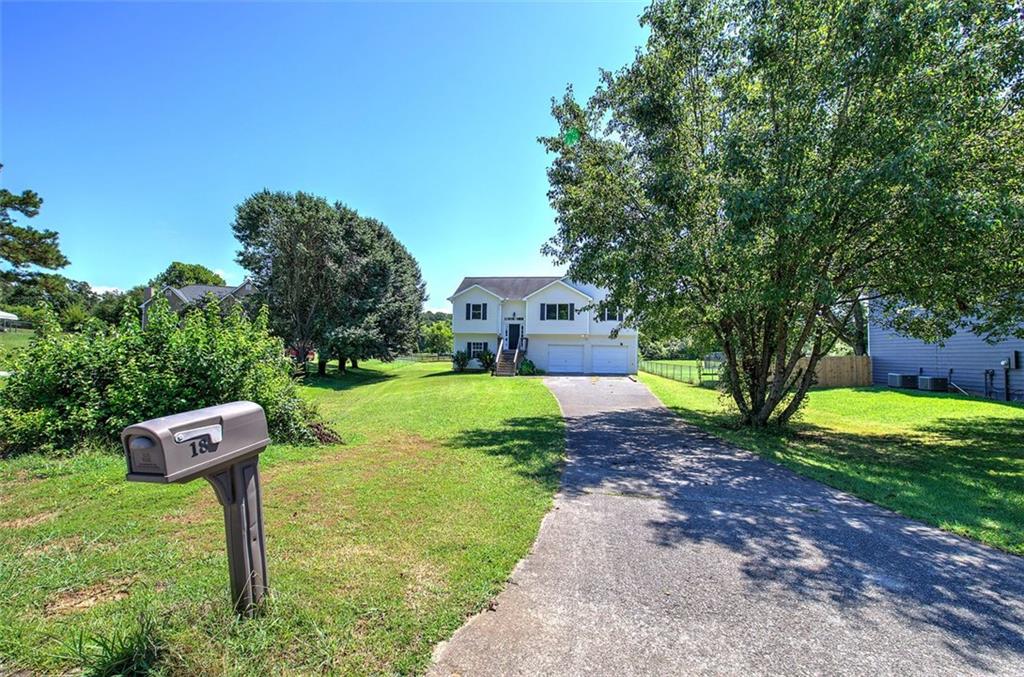 18 Greenmont Court SW