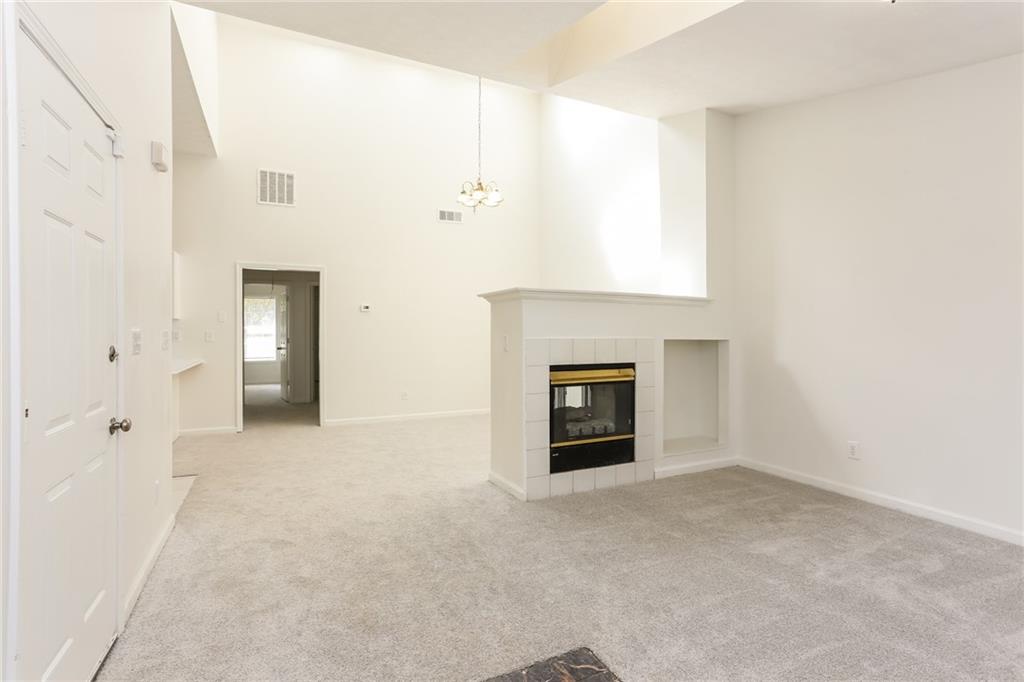 2139 Meadowview Court SE F