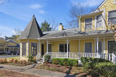 Condo For Sale - 2340 Brockett Road<br/> Tucker, GA 30084