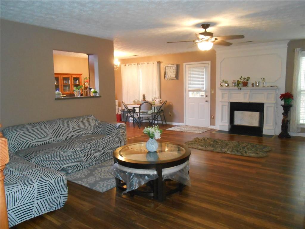 2019 Briar Creek Court, Conyers, Georgia image 4