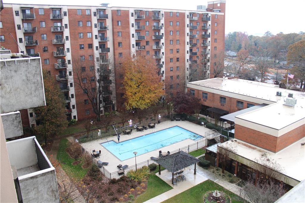 Mount Vernon Towers - Residential