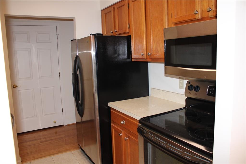 Mount Vernon Towers - Residential