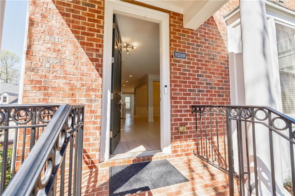 5210 Davenport Place, Roswell, Georgia image 3