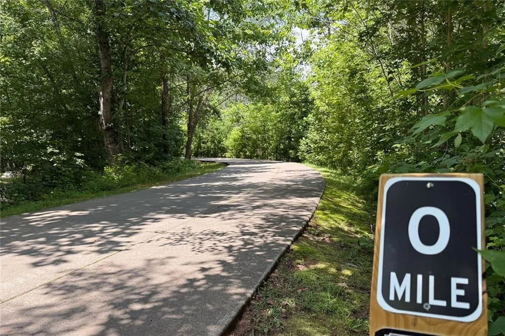 Roswell, Georgia 30076, United States, 4 Bedrooms Bedrooms, ,4 BathroomsBathrooms,Residential,Active,168444