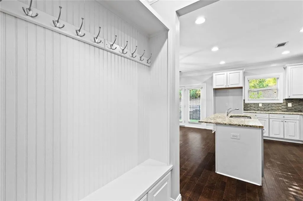 Roswell, Georgia 30076, United States, 4 Bedrooms Bedrooms, ,4 BathroomsBathrooms,Residential,Active,168444