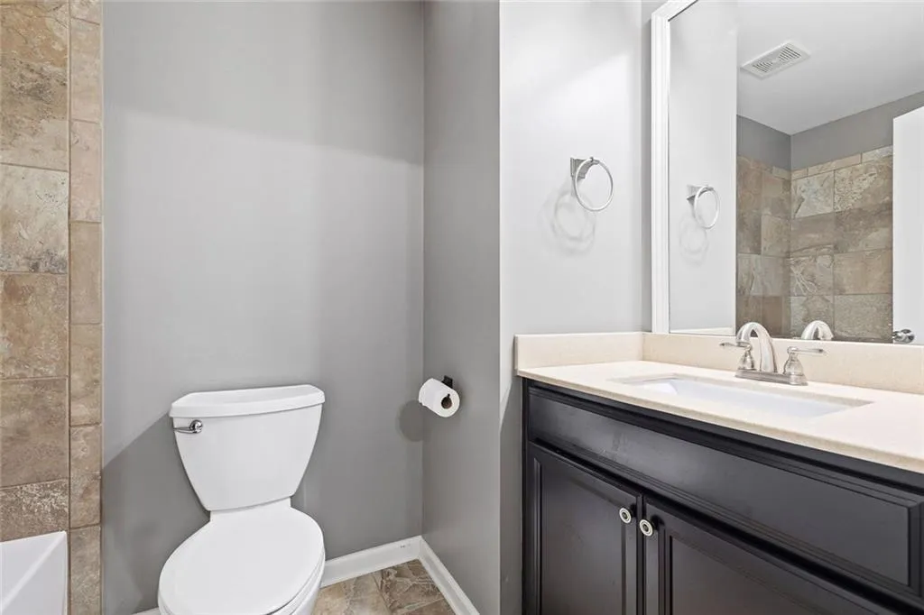 Roswell, Georgia 30076, United States, 4 Bedrooms Bedrooms, ,4 BathroomsBathrooms,Residential,Active,168444