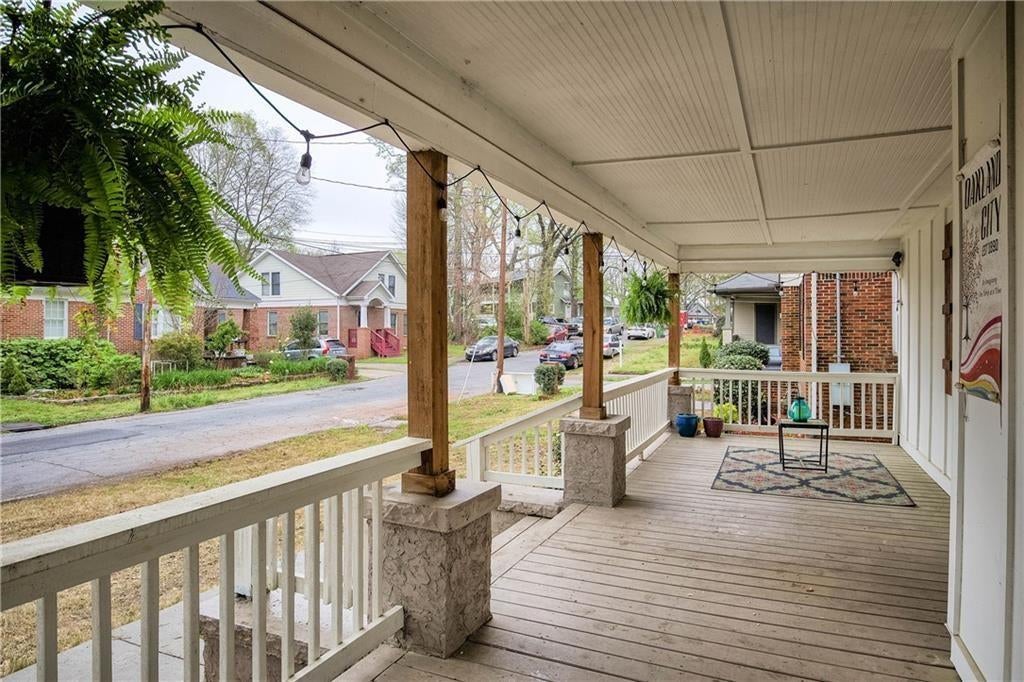 1130 Larosa Terrace SW