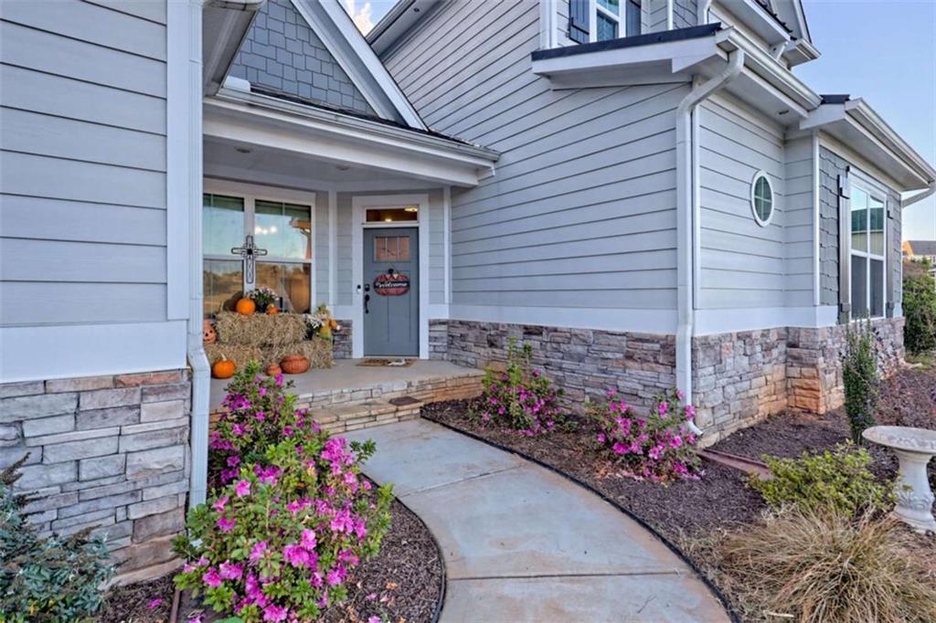 876 Sweetgrass Court