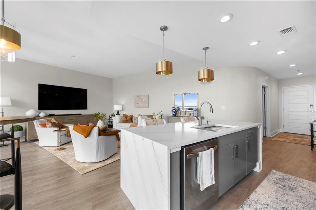 1080 Peachtree Street NE 3309