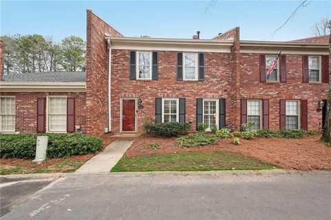 Townhouse For Sale - 266 The South Chace<br/> Sandy Springs, GA 30328