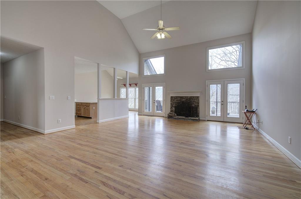 207 Stone Ridge Court