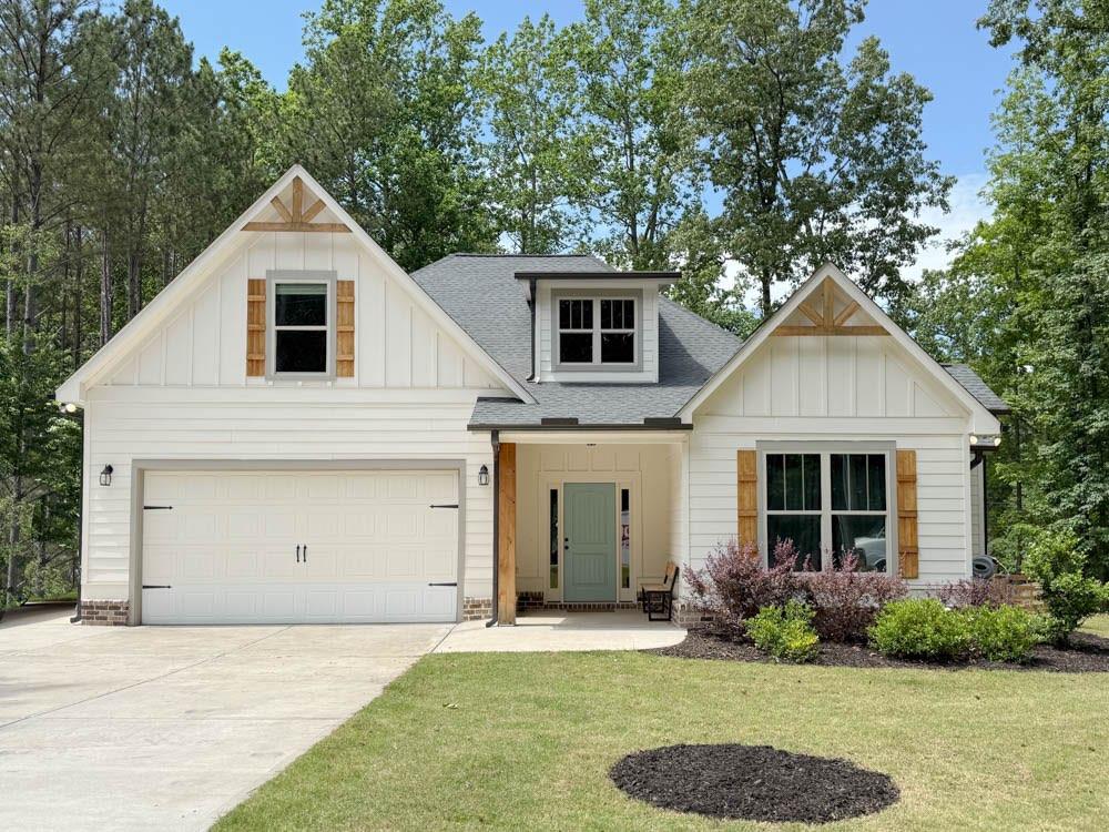 3455 Henderson Drive, Cumming, Georgia image 1