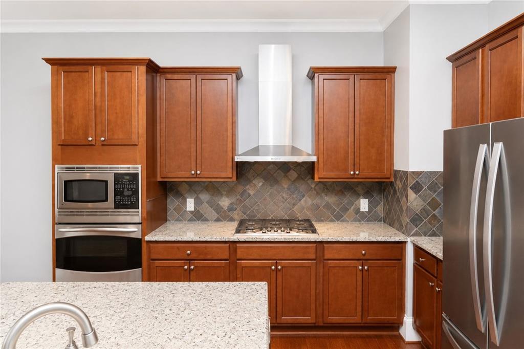 383 16th Street NW 2