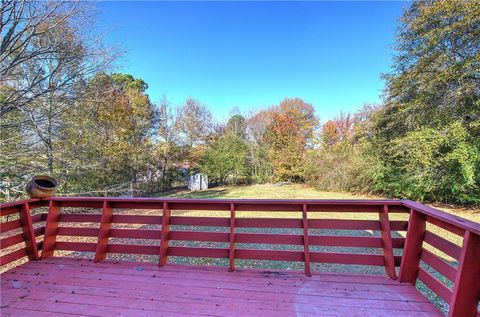 A home in Villa Rica