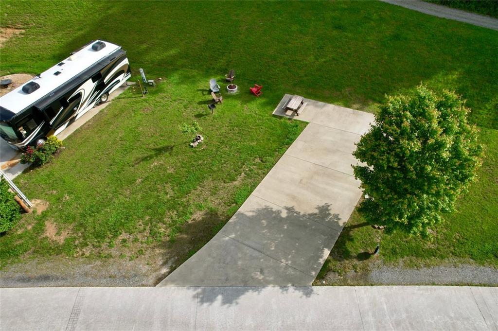 51 Mountain Meadows Dr