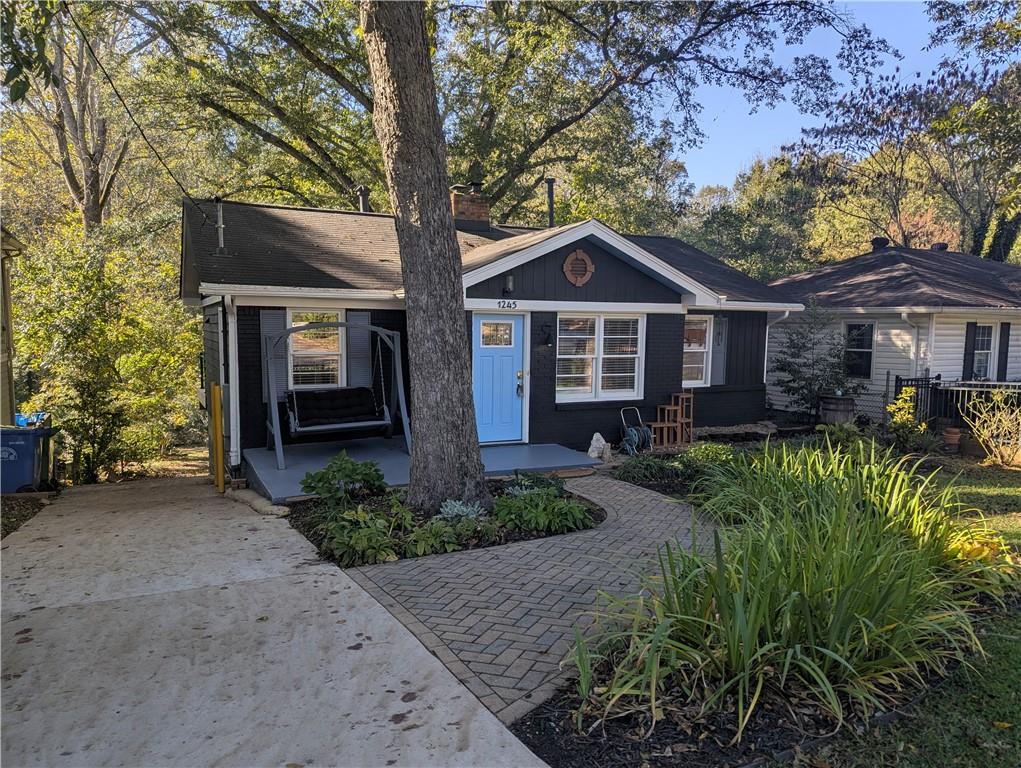 1245 Woodland Avenue SE