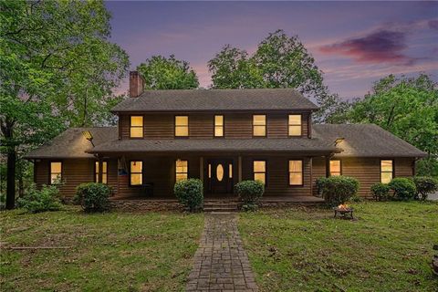 Homes For Sale - 3440 Monica Lane<br/> Conyers, GA 30094