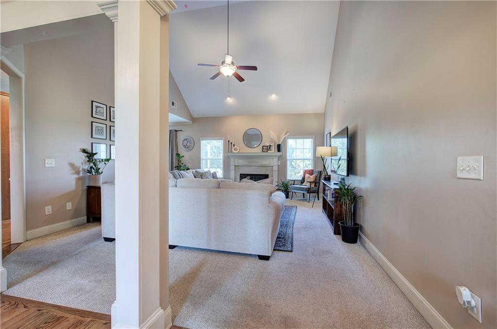 12 Prestwick Loop NW