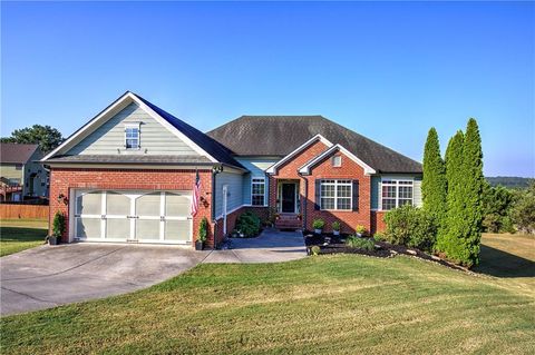 12 Prestwick Loop NW Cartersville GA 30120