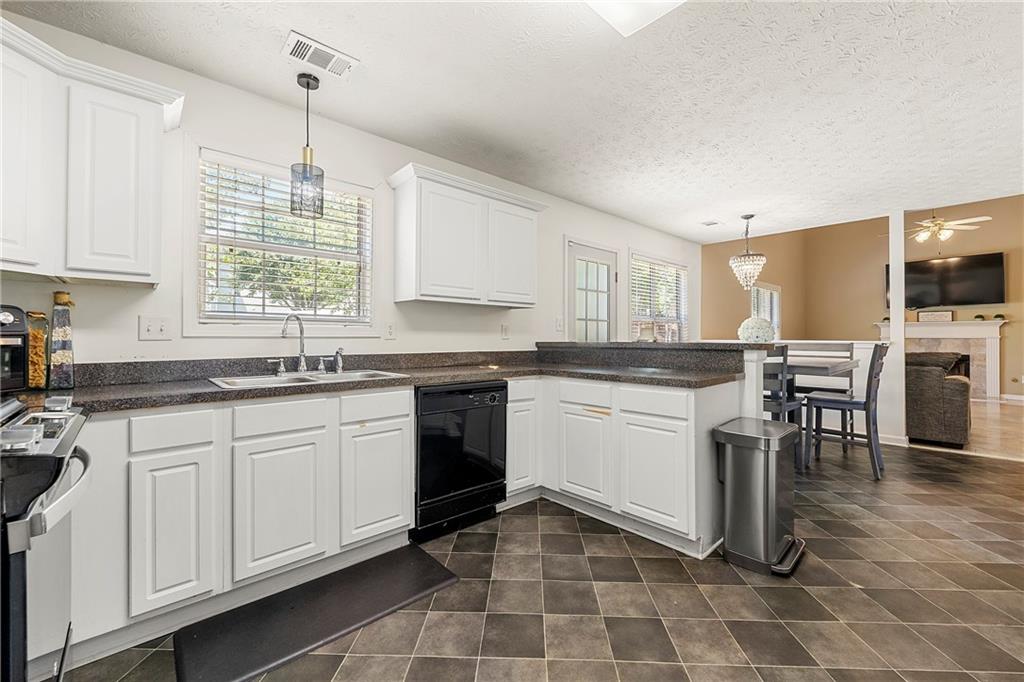 5125 Winding Glen Drive, Lithonia, Georgia image 14