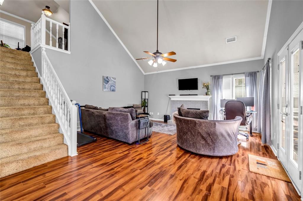 4808 WINDING Lane