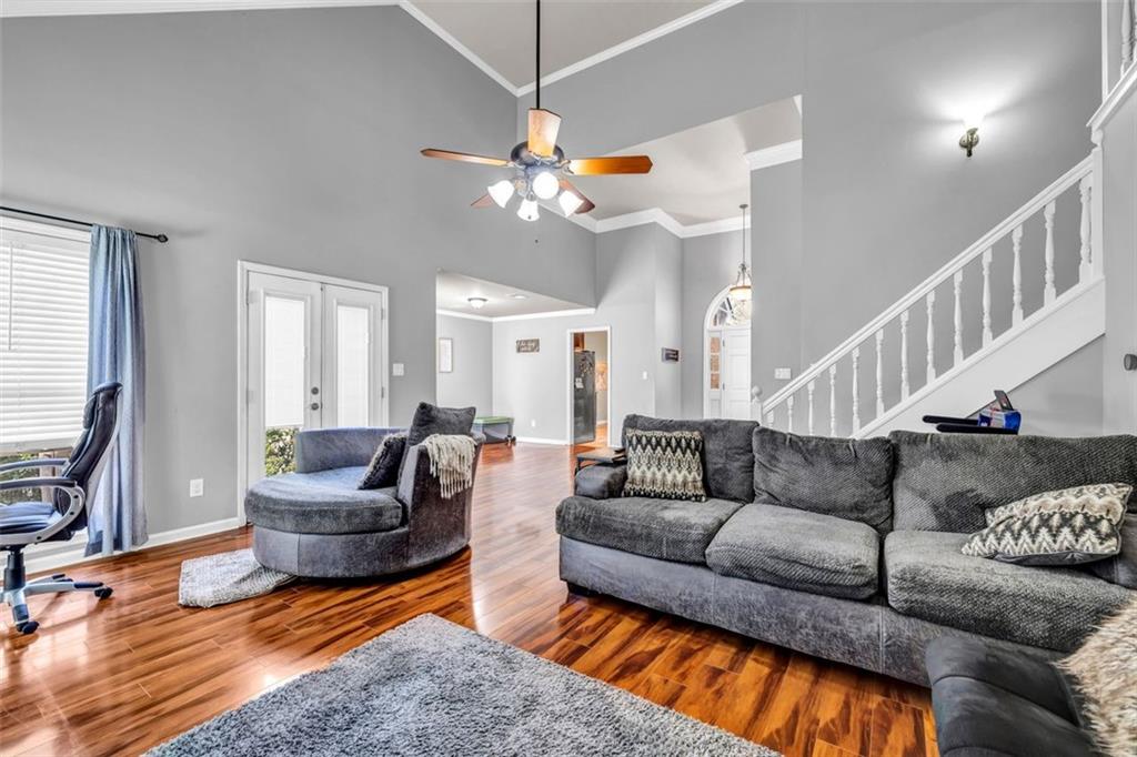 4808 WINDING Lane