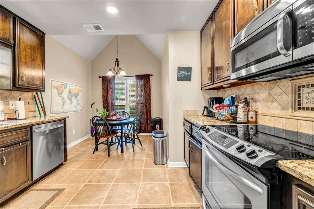 4808 WINDING Lane