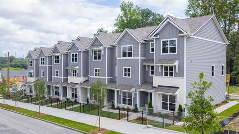 1327 Lakota Place Atlanta GA 30315