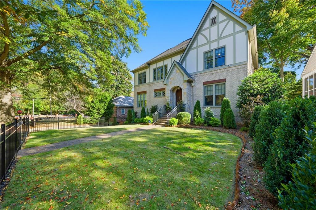 1295 Cumberland Road NE