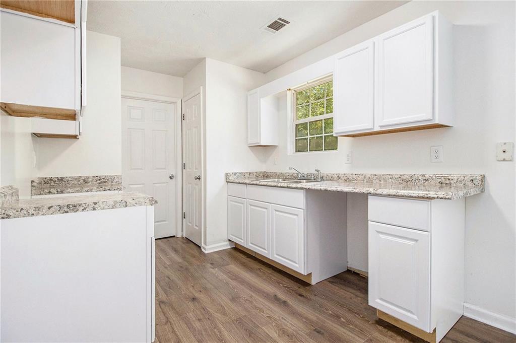 1104 Driftwood Court, Mcdonough, Georgia image 12