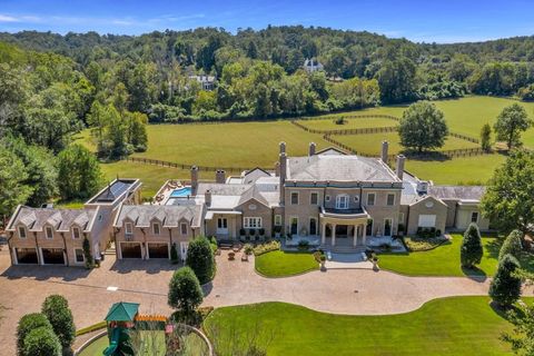 1040 W Conway Drive NW Atlanta GA 30327