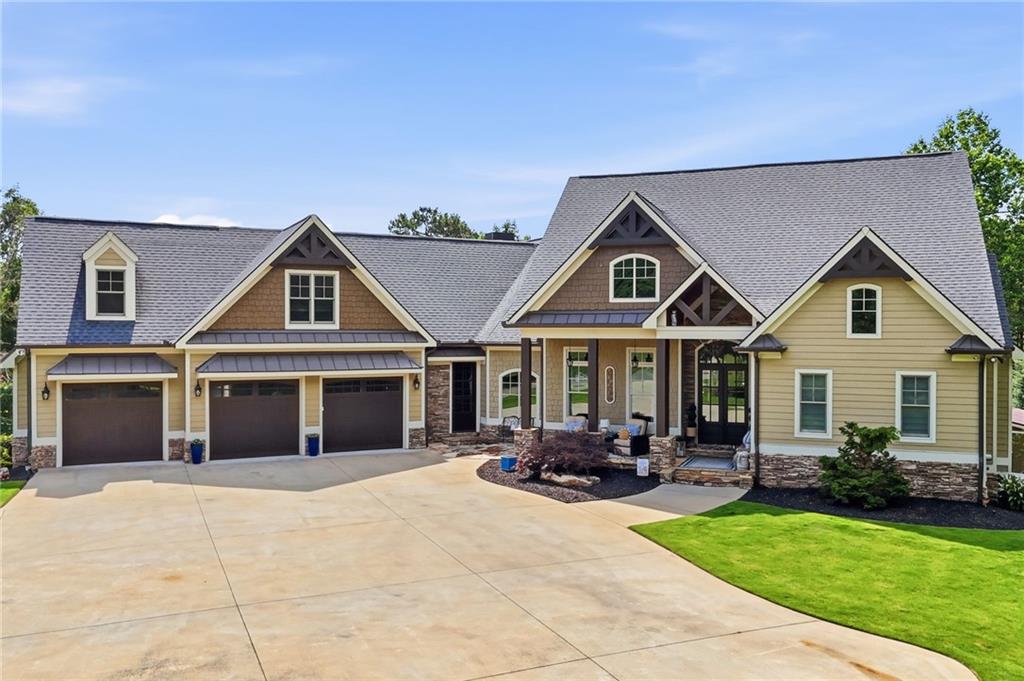457 Arlington Way