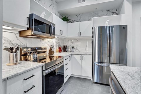 Condo For Sale - 390 17th Street #6006<br/> Atlanta, GA 30363