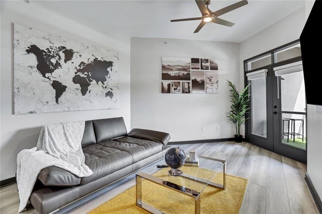 390 17th Street NW 6006