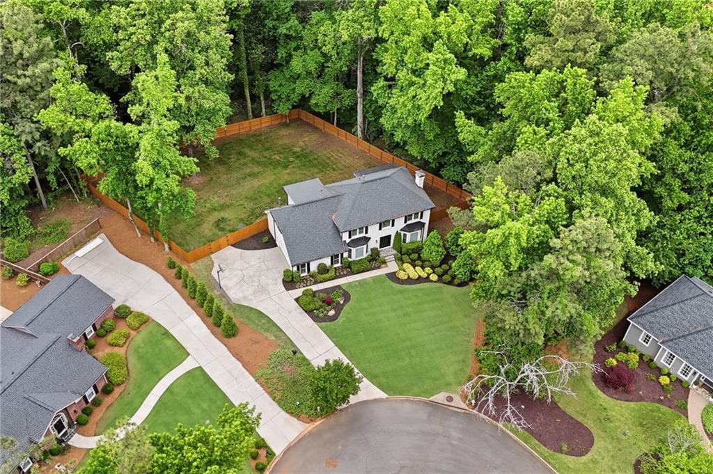 925 Kingridge Court