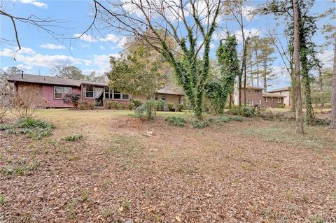 A home in Lilburn