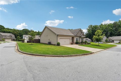 A home in Hoschton