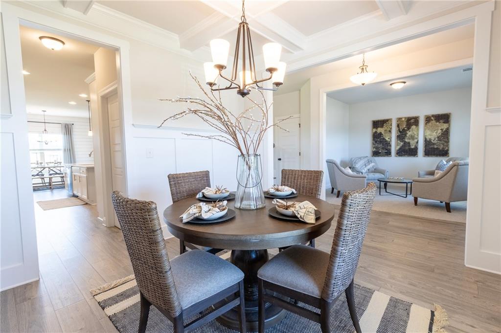 560 Calgary Downs Drive