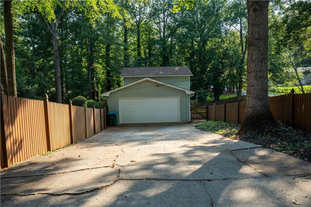 4798 Mary Dale Court SW