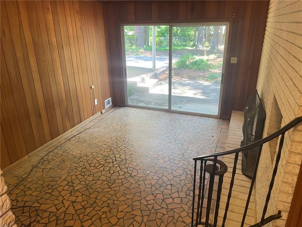 4252 Clydes Court