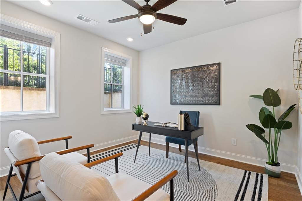 Towns on Thompson - Residential