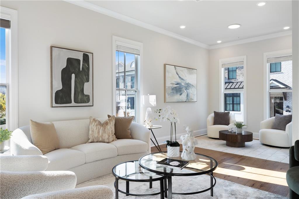 Towns on Thompson - Residential