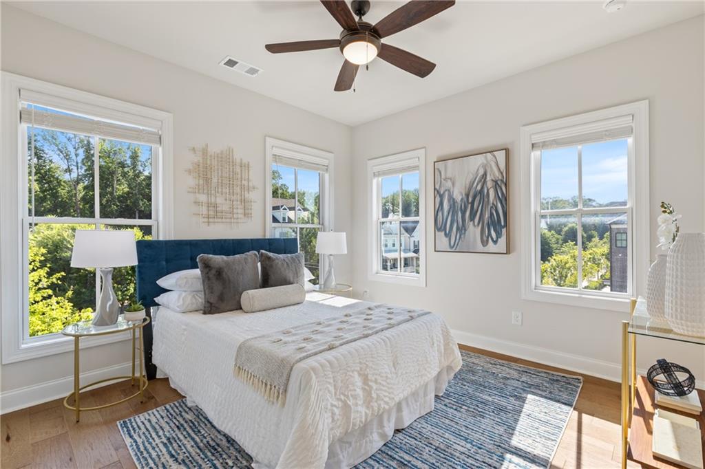 Towns on Thompson - Residential