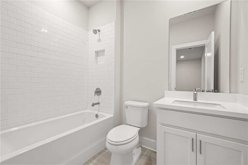 Rowan Walk - Residential Lease