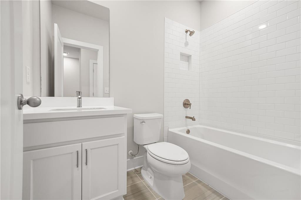 Rowan Walk - Residential Lease