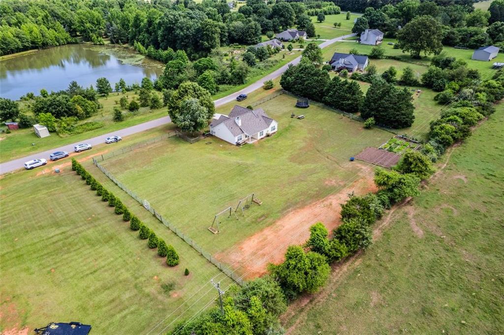 268 White Circle, Winterville, Georgia image 4