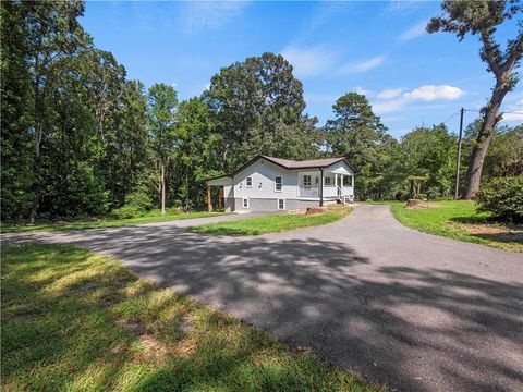 3621 Lebanon Church Road Gillsville GA 30543